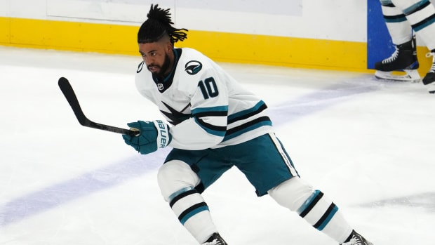 Anthony Duclair des Sharks louange son ancien entraîneur dans la LHJMQ Patrick Roy