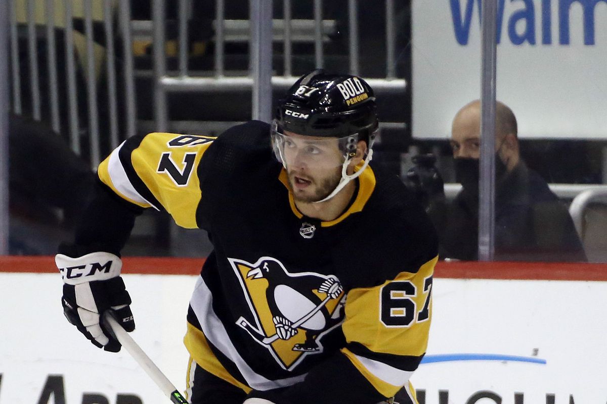 Les Penguins de Pittsburgh viennent de placer au ballottage le géant de 6 pieds 6 pouces Radim Zohorna