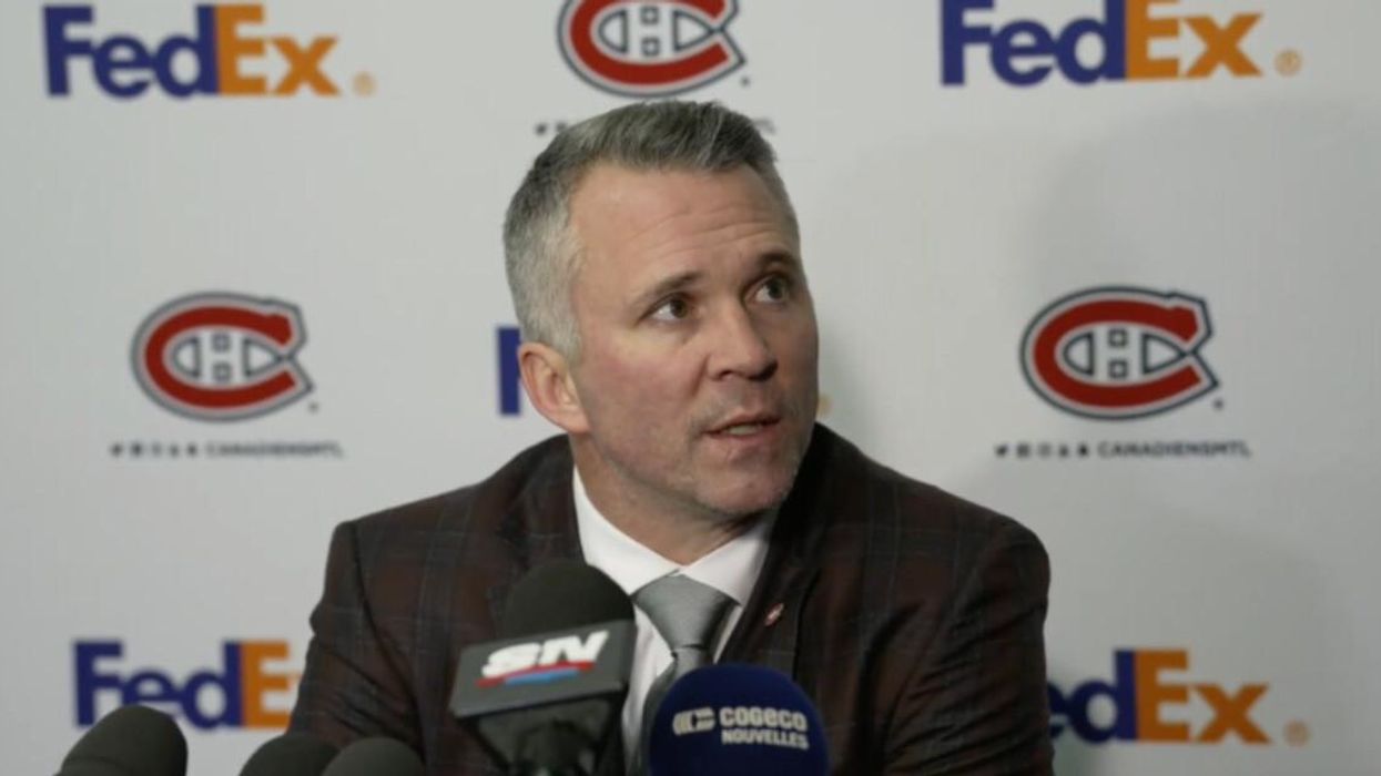 L’entraîneur-chef du Canadien de Montréal Martin St-Louis a confirmé que le défenseur Justin Barron effectuera un retour dans la formation