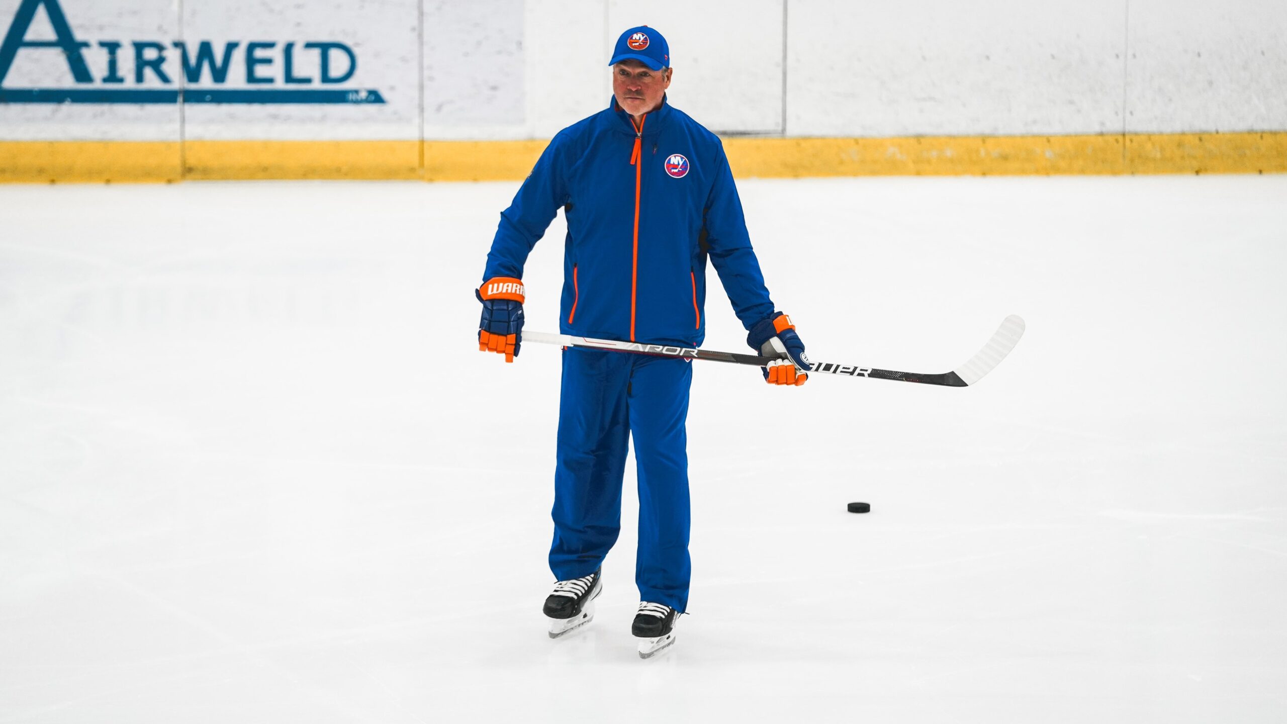 Voyez les premières images de Patrick Roy à l’entraînement des Islanders
