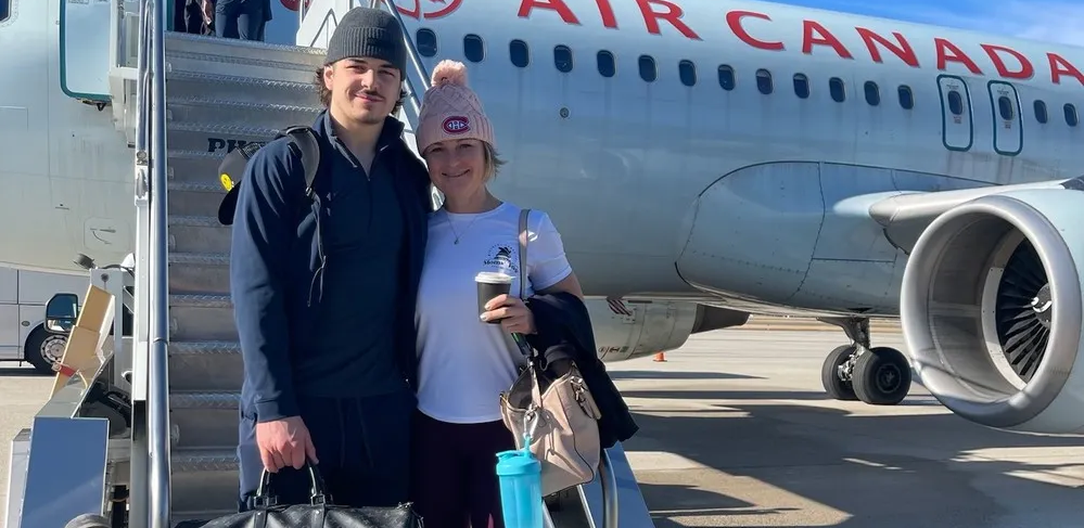 Émouvante réaction de la mère d’Arber Xhekaj au rappel par le Canadien