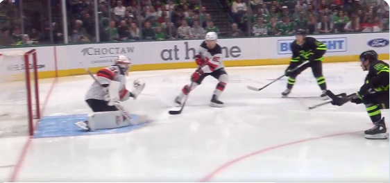 Le pire départ espéré pour Jake Allen dans l’uniforme des Devils