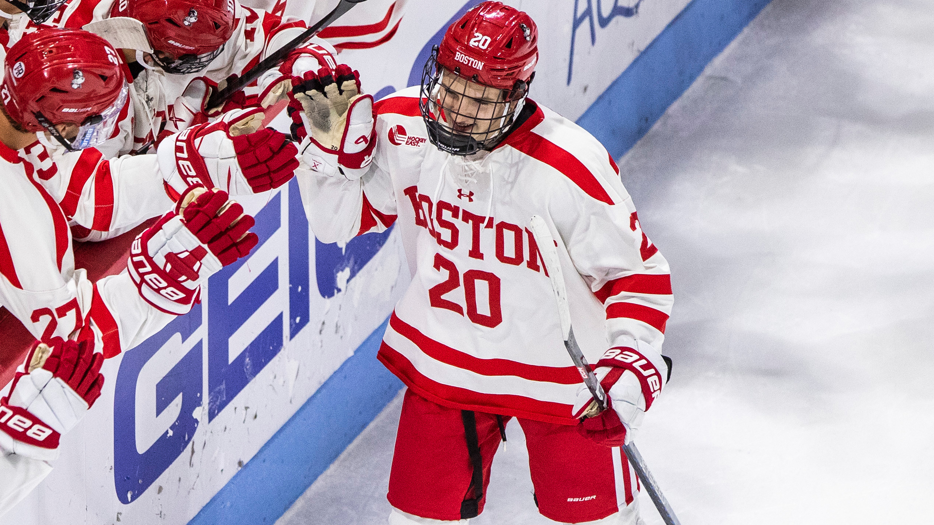 Lane Hutson est finaliste pour le trophée Hobey-Baker dans la NCAA