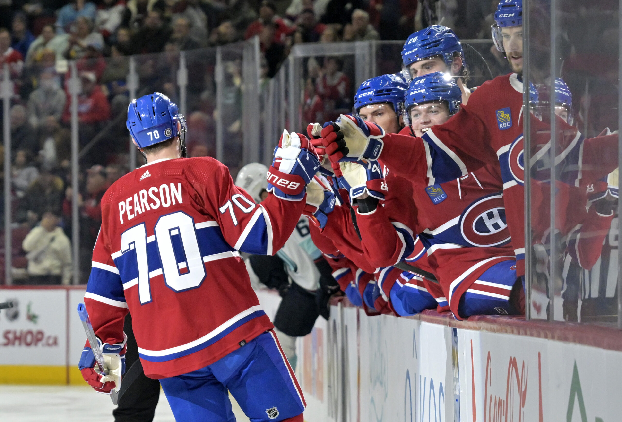 Tanner Pearson a remplacé Joshua Roy sur l’avantage numérique