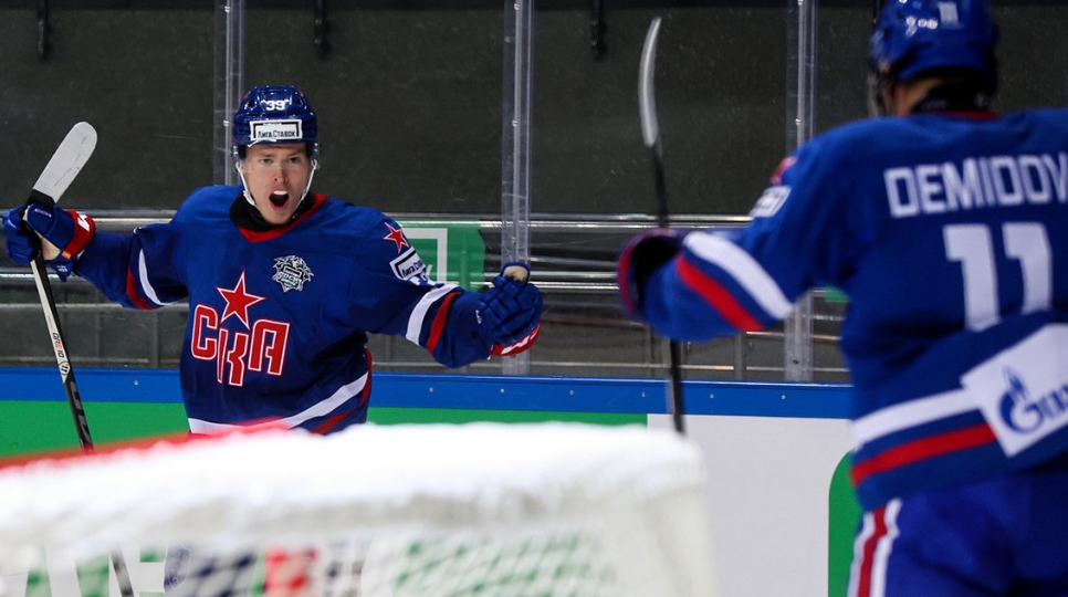 Matvei Michkov avec les Flyers plus tôt que tard?