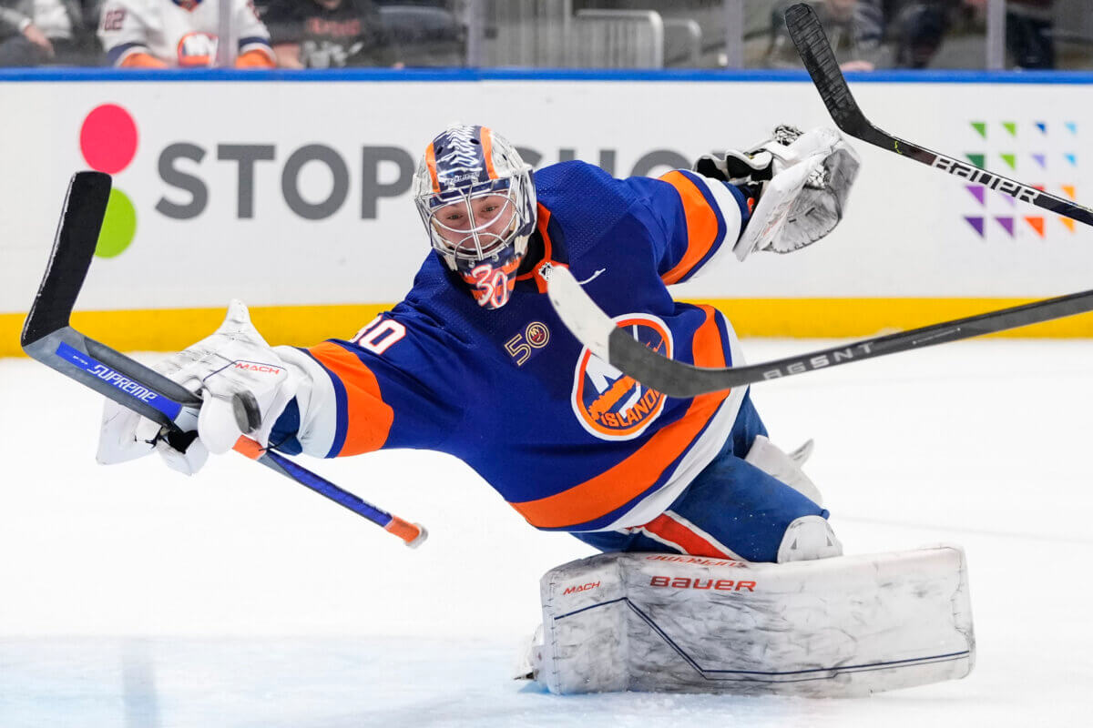 Patrick Roy fait un changement de gardien avec l’entrée d’Ilya Sorokin