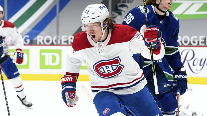 Tyler Toffoli s’est promené à Toronto avec un chandail du Canadien