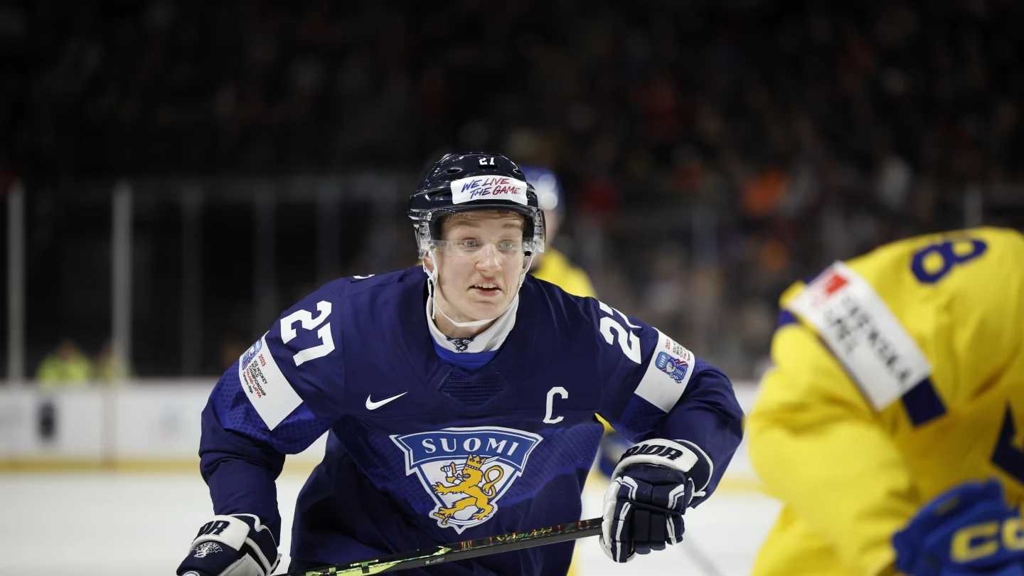 Kent Hughes aime beaucoup la progression d’Oliver Kapanen