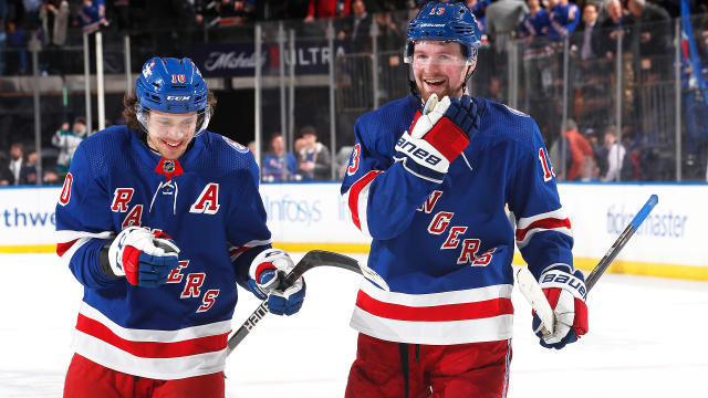Artemi Panarin pourrait s’inspirer d’Alexis Lafrenière chez les Rangers