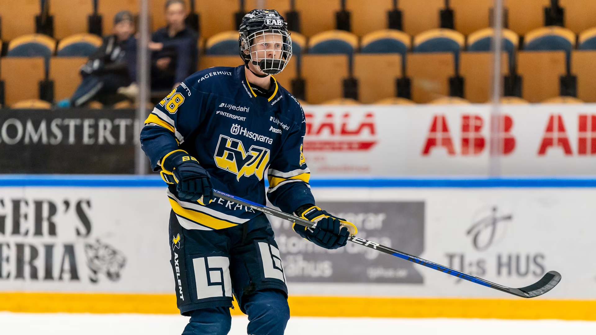 Le Canadien intéressé par le défenseur de 6 pieds 6 pouces Gabriel Eliasson?
