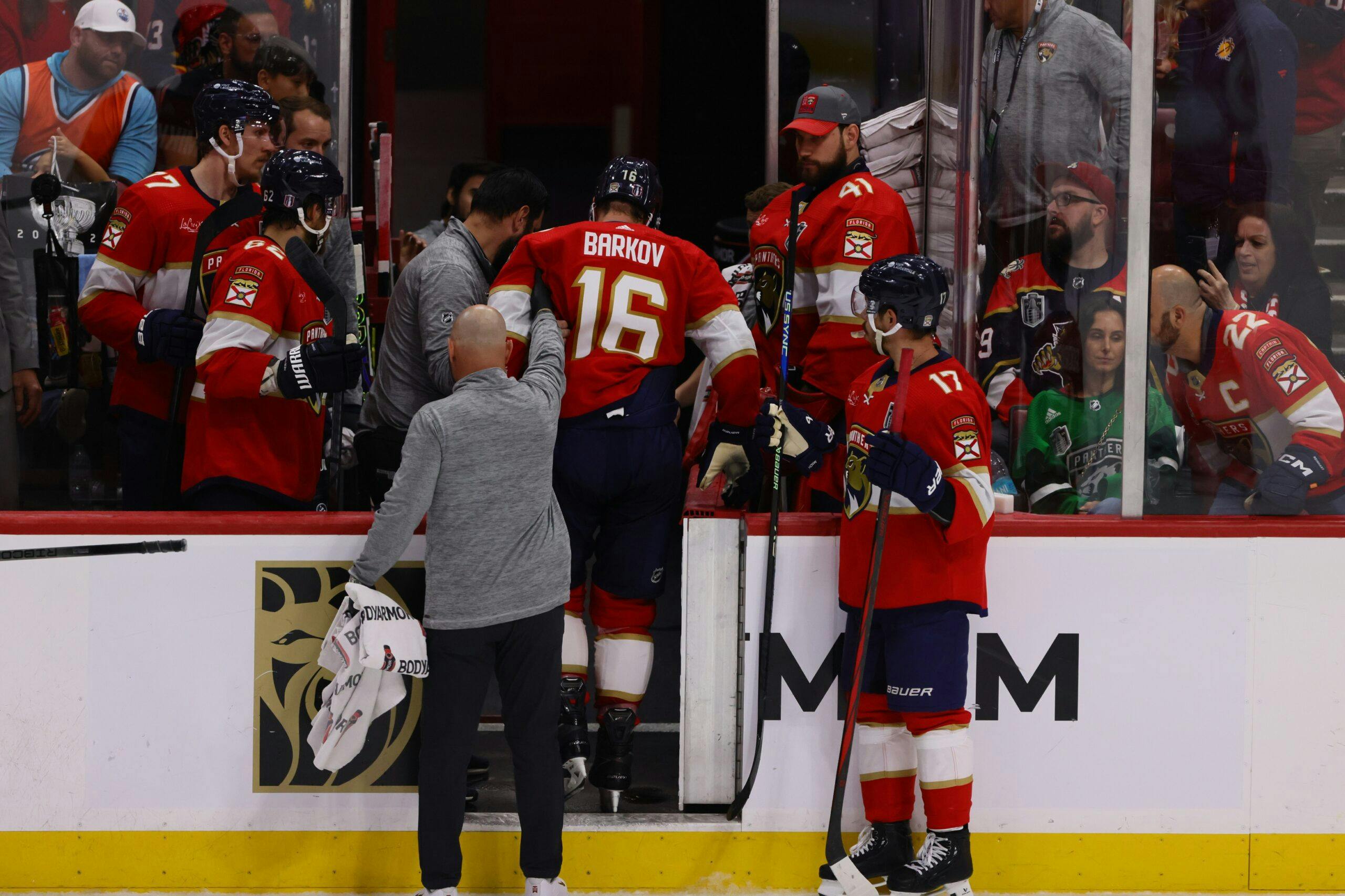 Leon Draisaitl ne devrait pas être suspendu pour son geste sur Aleksander Barkov