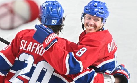 Les vétérans ont contribué à la progression de Juraj Slafkovsky