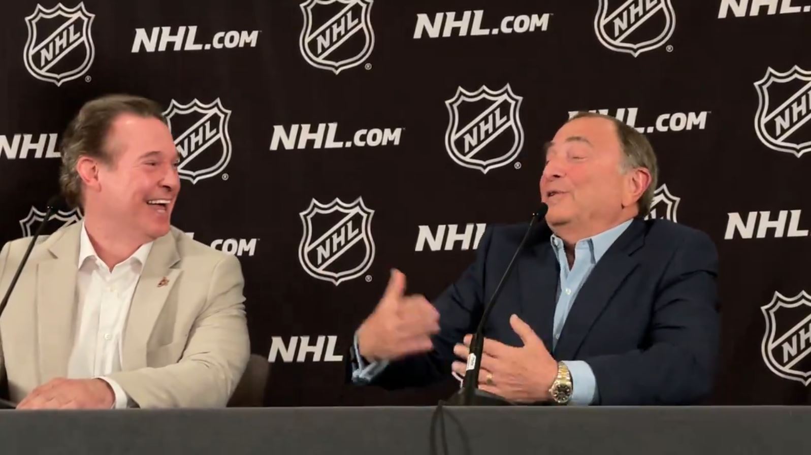 Les Coyotes disparaissent: Alex Meruelo abandonne le projet d’aréna