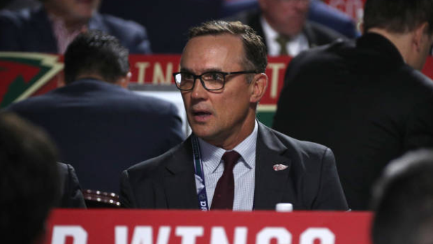 Deux échanges incompréhensibles pour Steve Yzerman et les Red Wings de Detroit