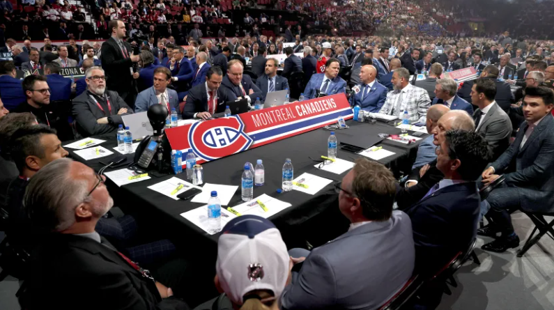 Bonne nouvelle pour le Canadien, les Blackhawks visent Artyom Levshunov