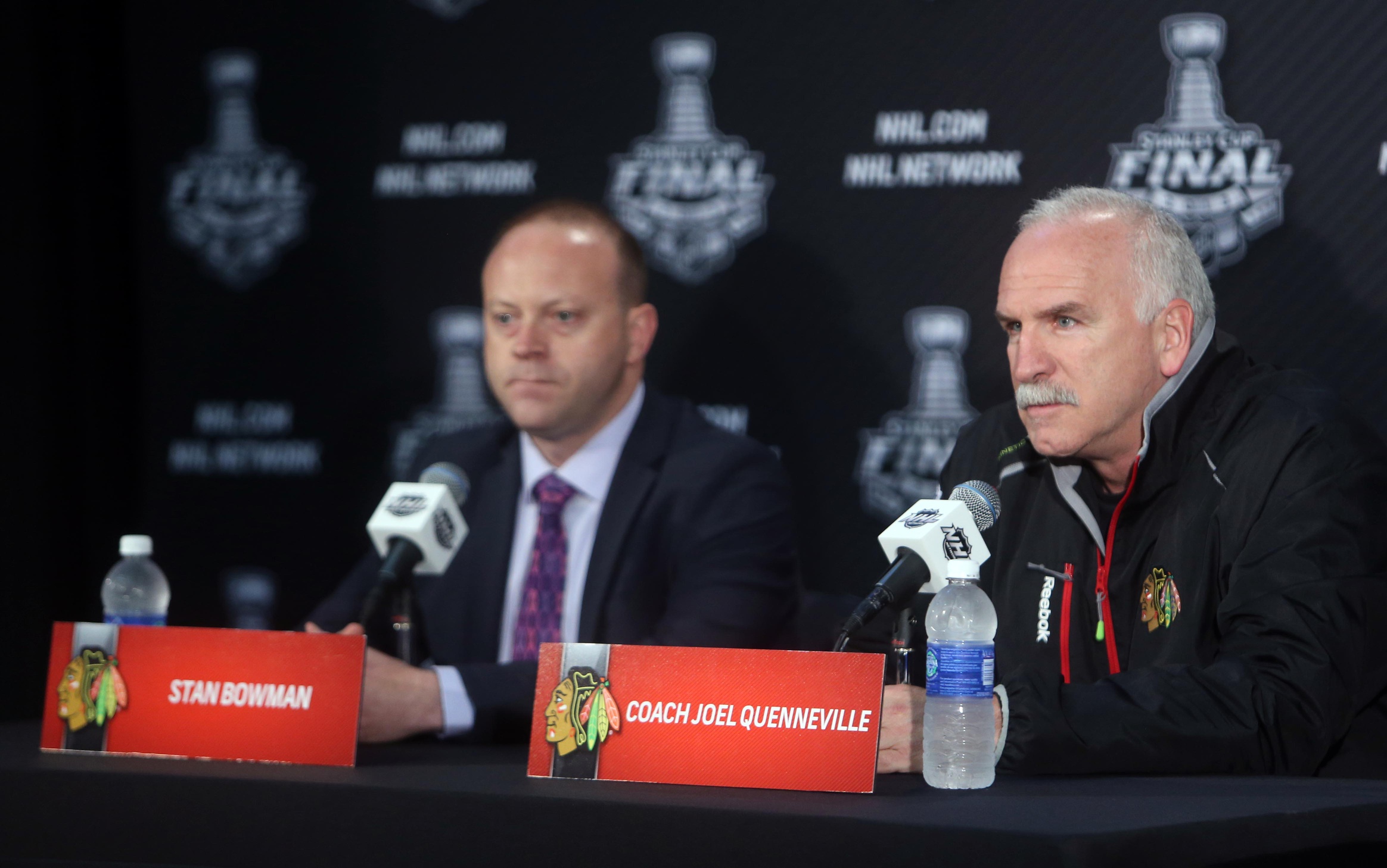 La LNH donne la permission à Joel Quenneville et Stan Bowman de revenir