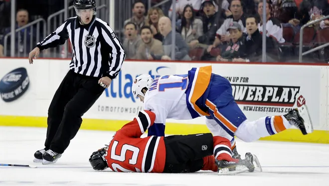 Un analyste aimerait voir Matt Martin remplacer Michael Pezzetta
