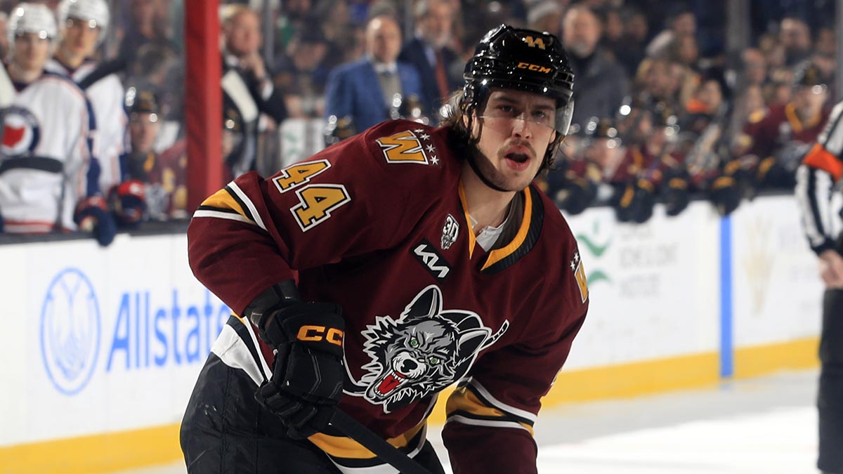 VIDÉO: Joshua Roy reçoit des astuces de marqueurs de Maxime Comtois