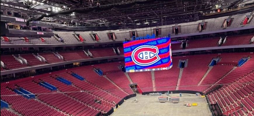 Un tout nouvel écran géant hallucinant est installé au Centre Bell