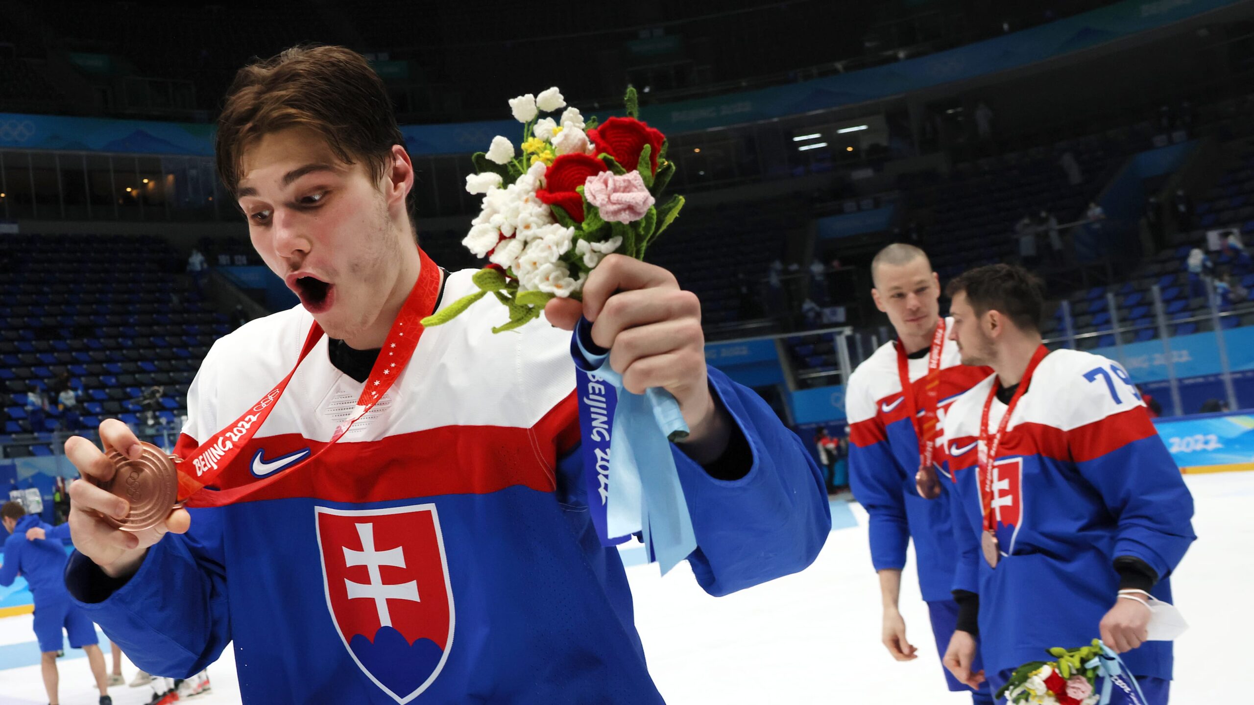 Matchs qualificatifs pour les Jeux Olympiques: Juraj Slafkovsky ne représentera pas la Slovaquie