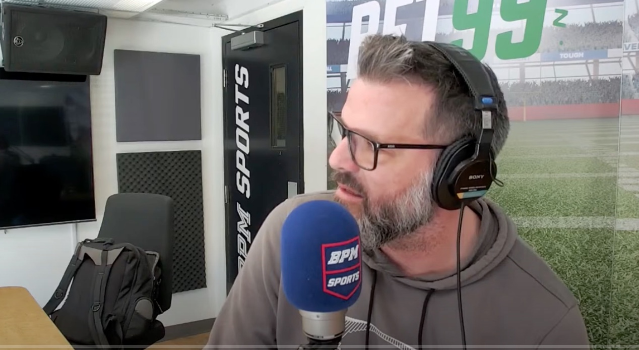 Martin Lemay confirme que les Canadiens ne vont pas remplacer Alex Burrows derrière le banc