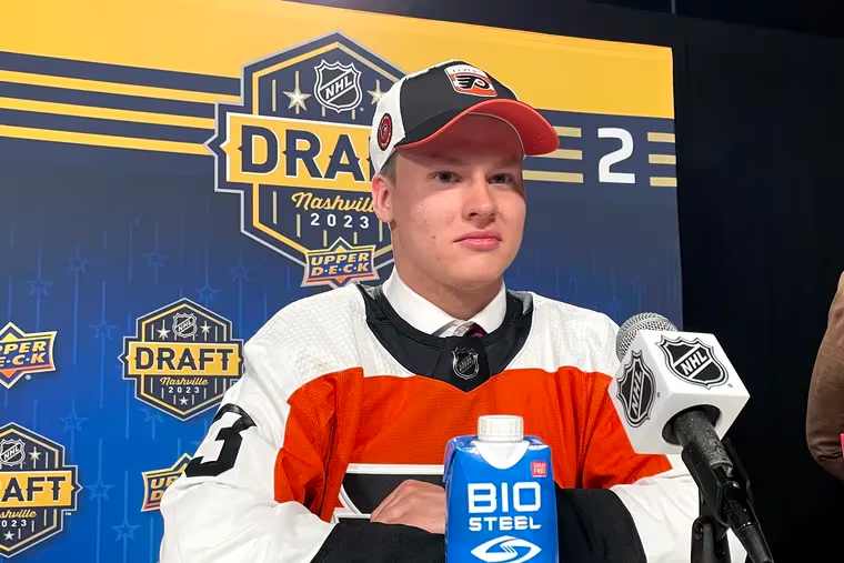 Matvei Michkov des Flyers aime beaucoup Ivan Demidov du Canadien