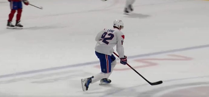 Patrik Laine démontre son côté compétiteur après un but de Slafkovsky au camp des Canadiens