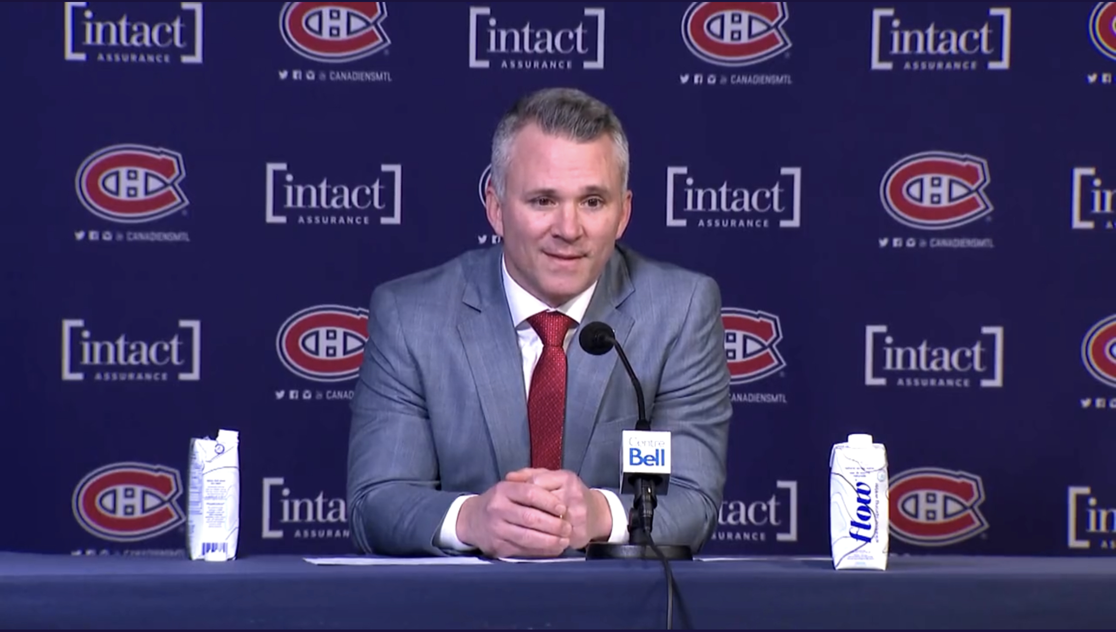 Martin St-Louis répond sèchement à un journaliste qui tentait de le coincer