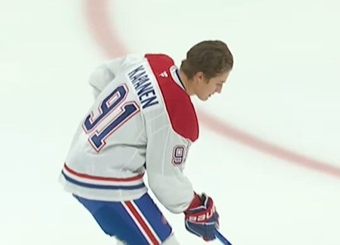 Oliver Kapanen est mis à l’amende par la Ligue nationale de hockey après son premier match