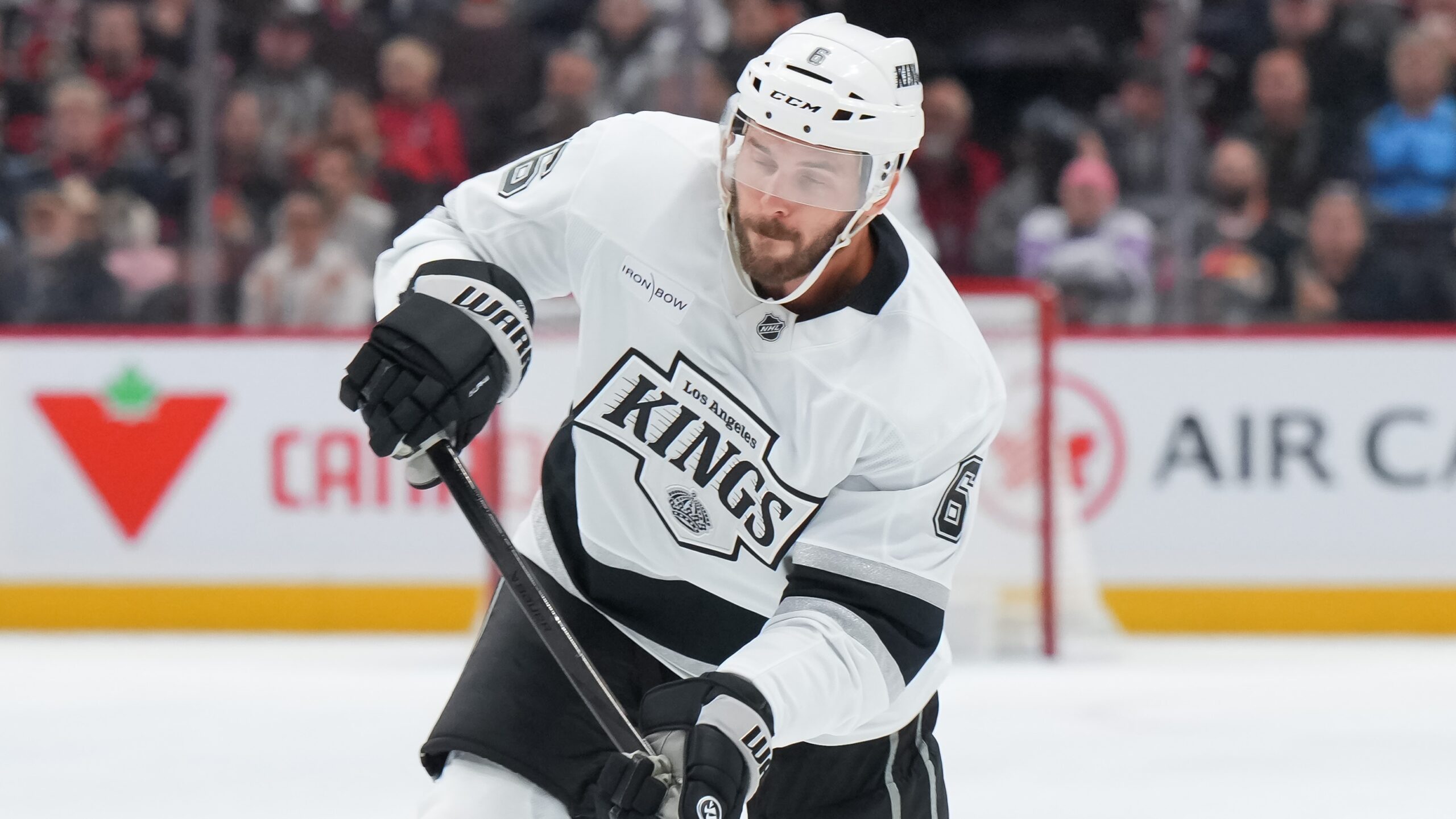 Joel Edmundson ne peut affronter les Canadiens pour des raisons familiales