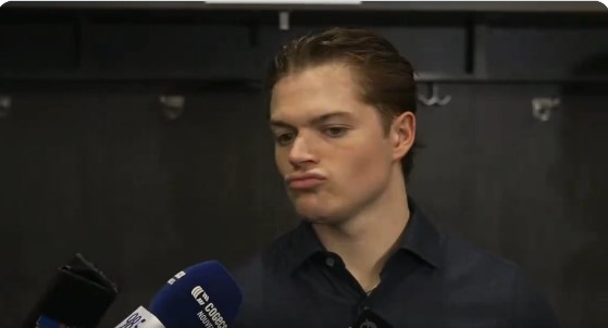 Cole Caufield répond sèchement à un journaliste après la défaite contre les Islanders à New York