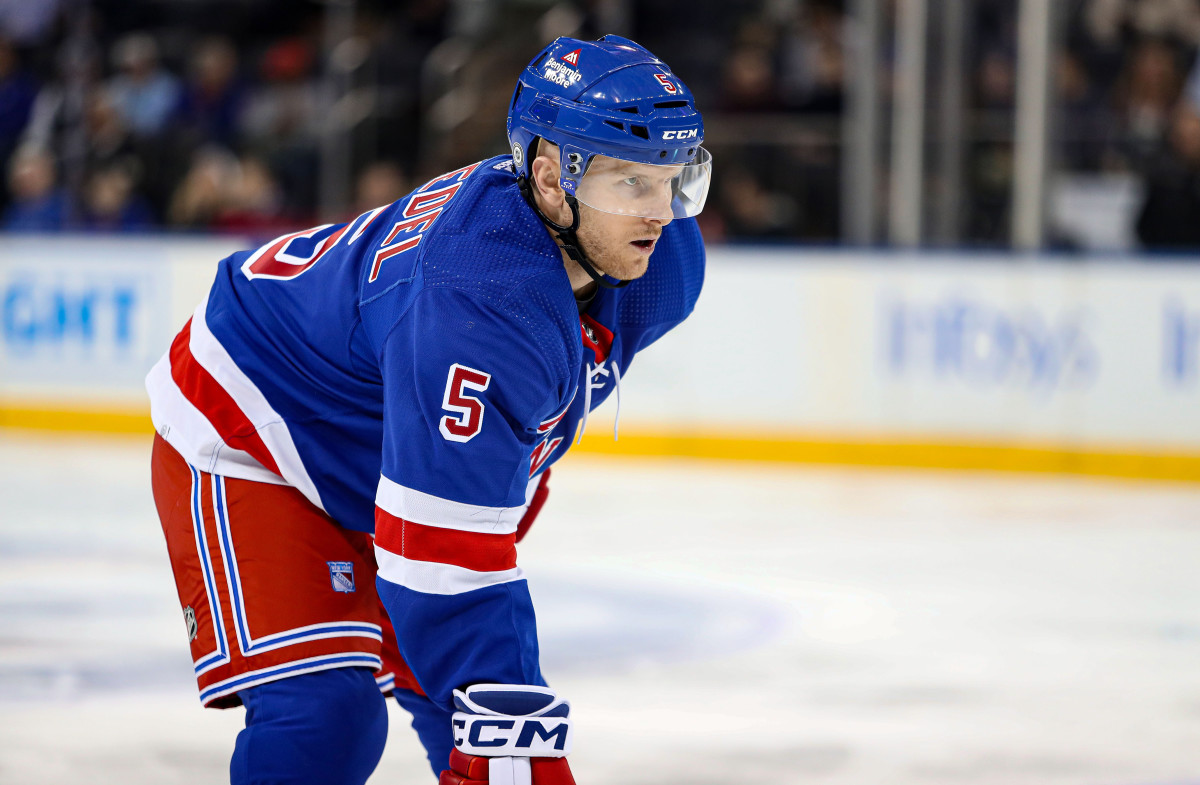 Chad Ruhwedel au ballottage : pourrait-il intéresser le Canadien?
