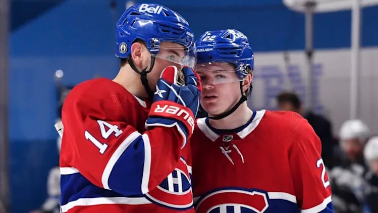 Martin St-Louis prend une décision importante avec le trio de Nick Suzuki et Cole Caufield