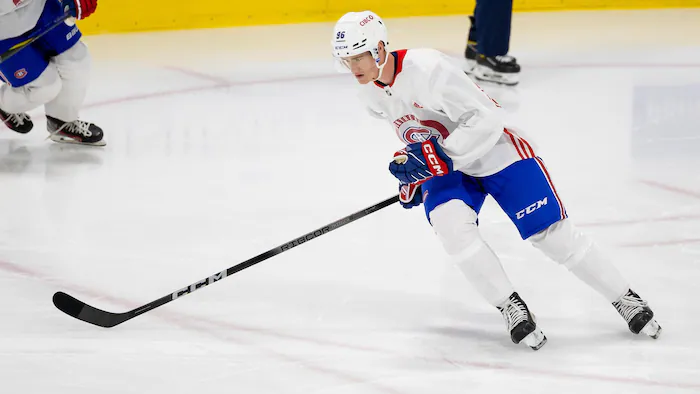 Un espoir du Canadien de Montréal signe un nouveau contrat et déménage