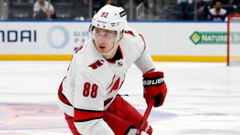 Coup de théâtre au Colorado: La fin pour Martin Necas?