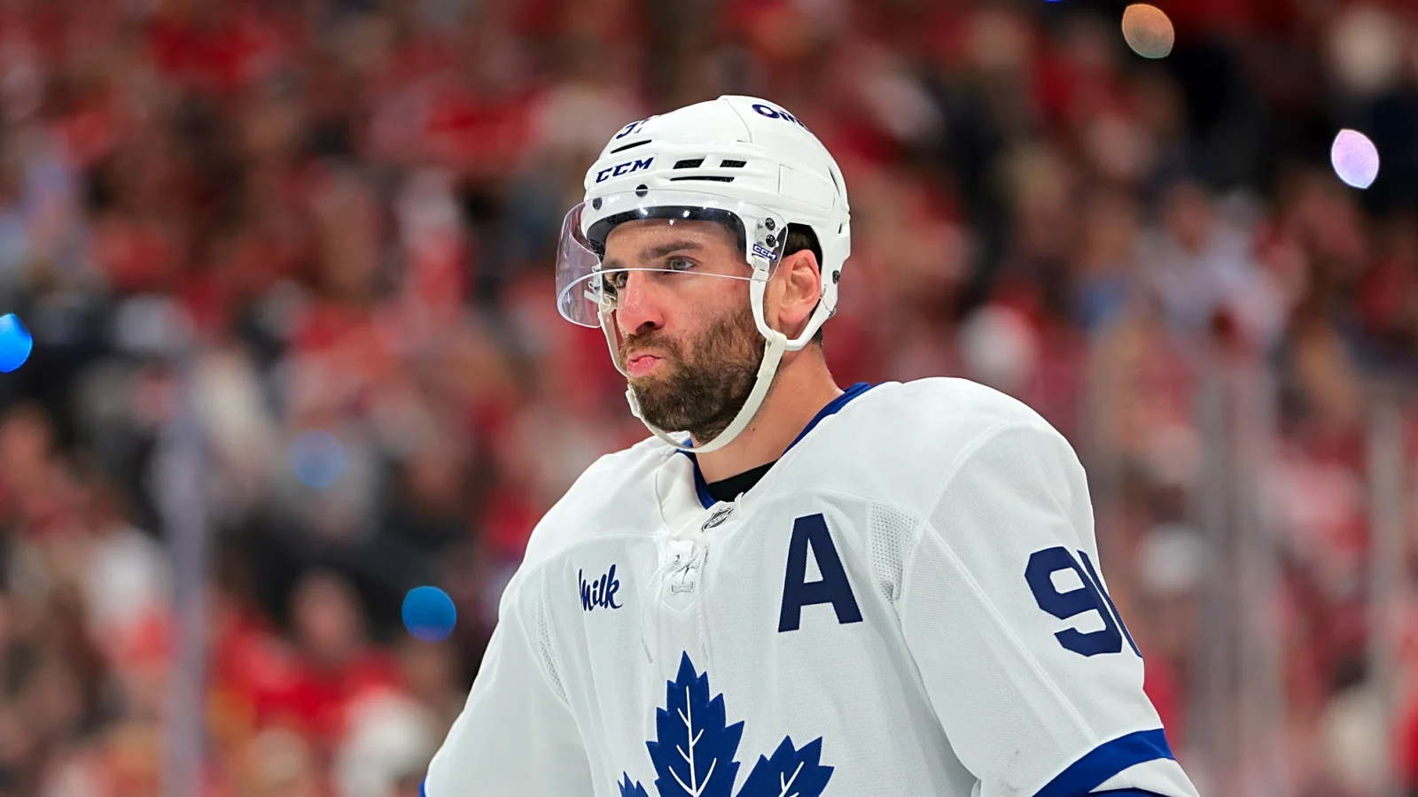 John Tavares demeure avec les Maple Leafs