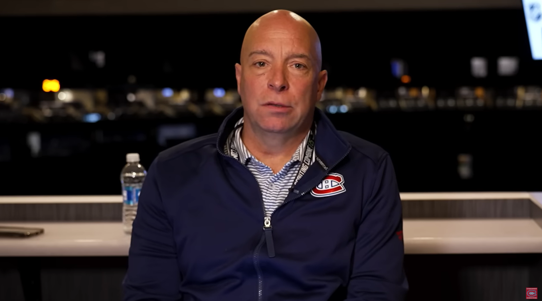 Kent Hughes prépare un coup de circuit