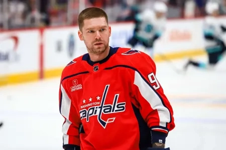 Evgeny Kuznetsov lance un message au Canadien de Montréal