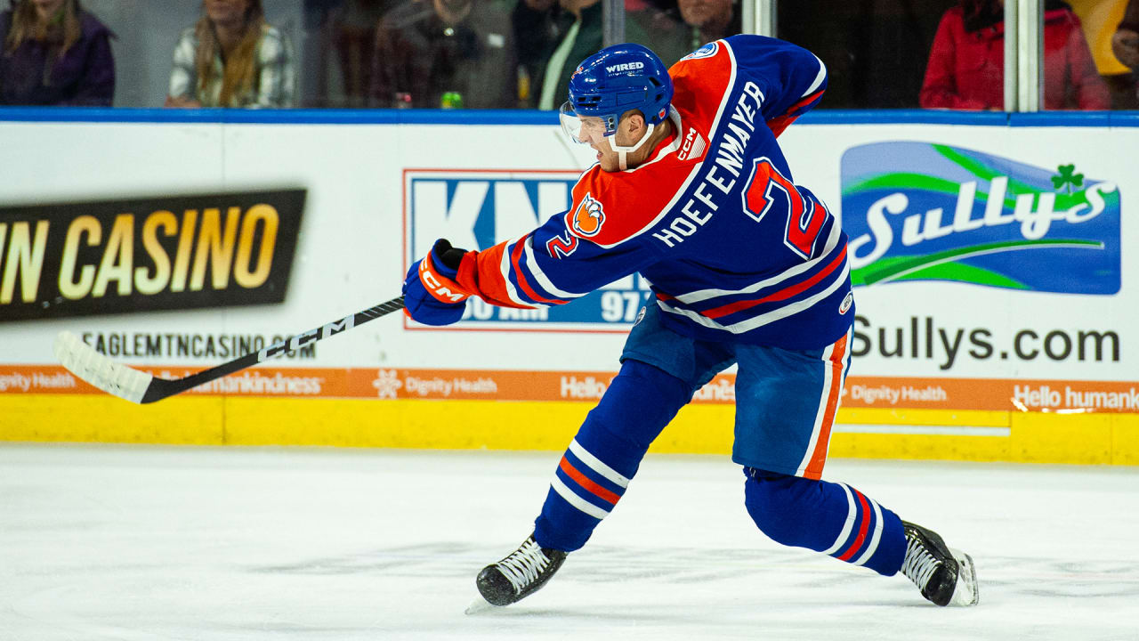 La KHL vole un défenseur au Canadien de Montréal