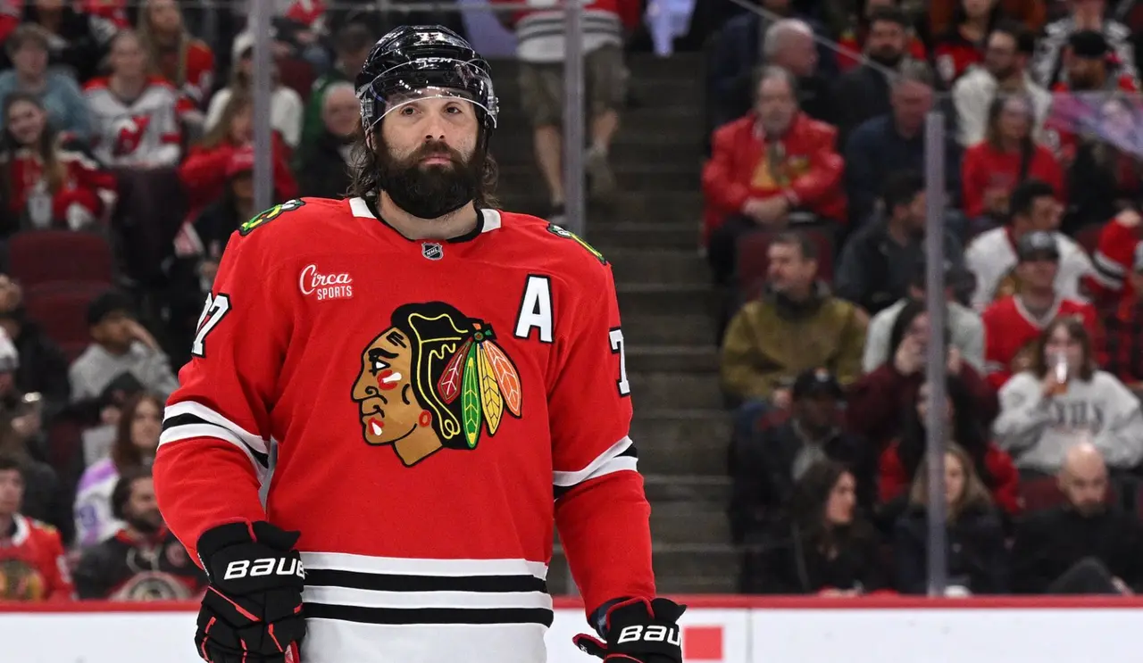 Patrick Maroon fait le saut derrière le banc comme entraîneur adjoint