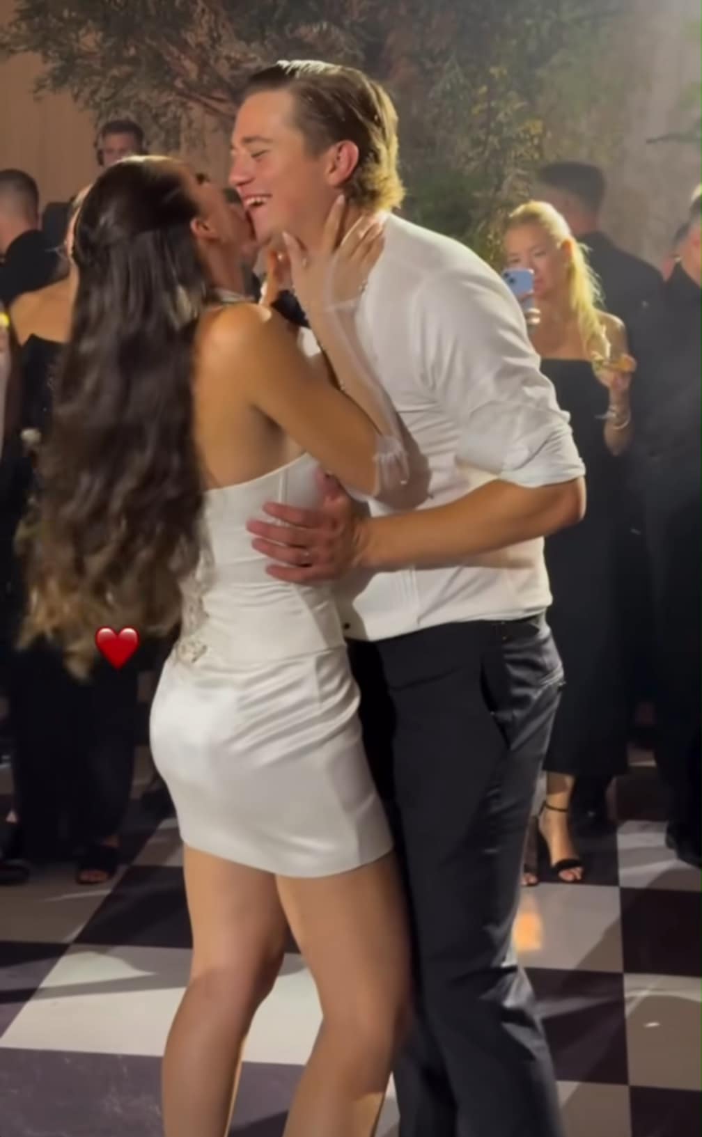 Élégance et romance au rendez-vous