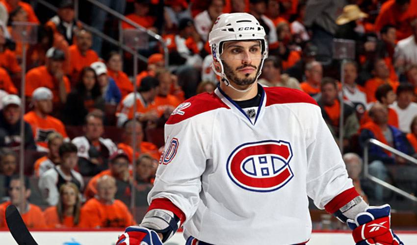 Ça bouge entre Guillaume Latendresse et Maxim Lapierre