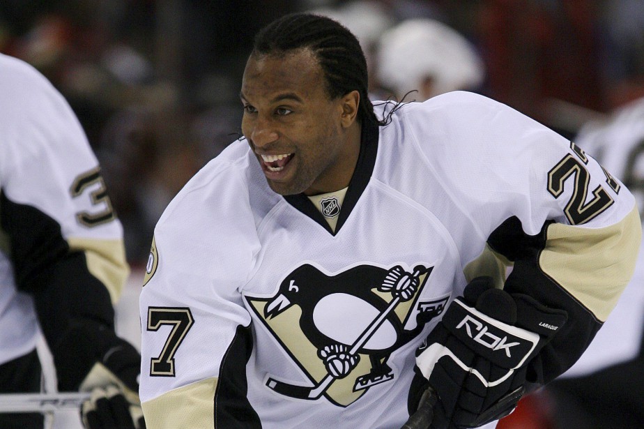Georges Laraque lance un cri du coeur concernant Mike Matheson