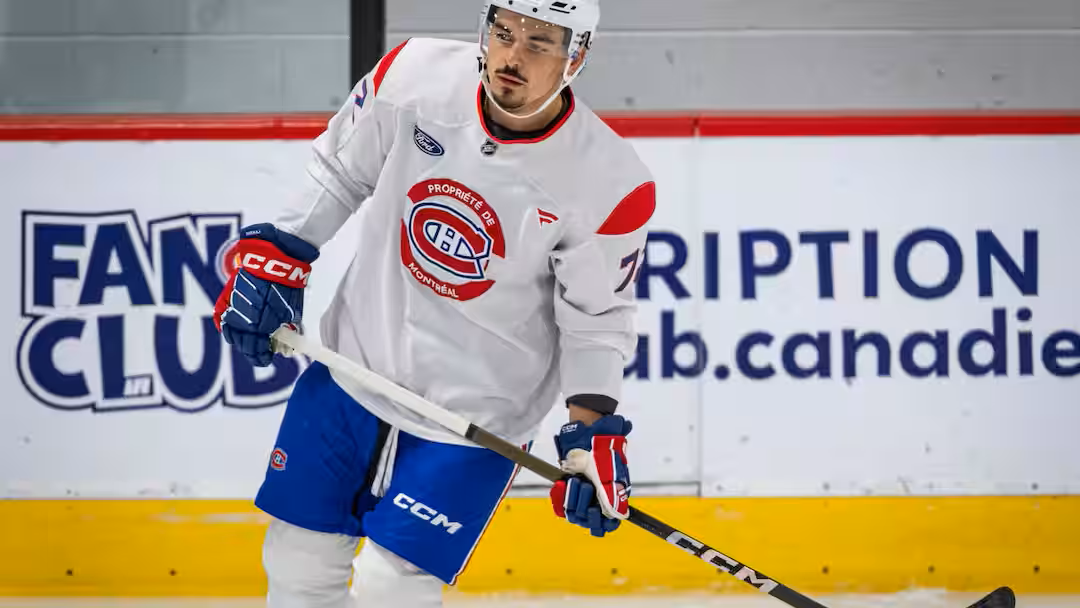 Arber Xhekaj vient de « shifter » Jayden Struble