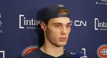 Nouvelle pièce d’équipement pour Juraj Slafkovsky
