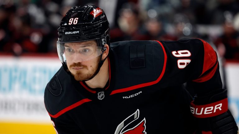 Offre refusée pour Jack Roslovic: Le Canadien dans le derby?