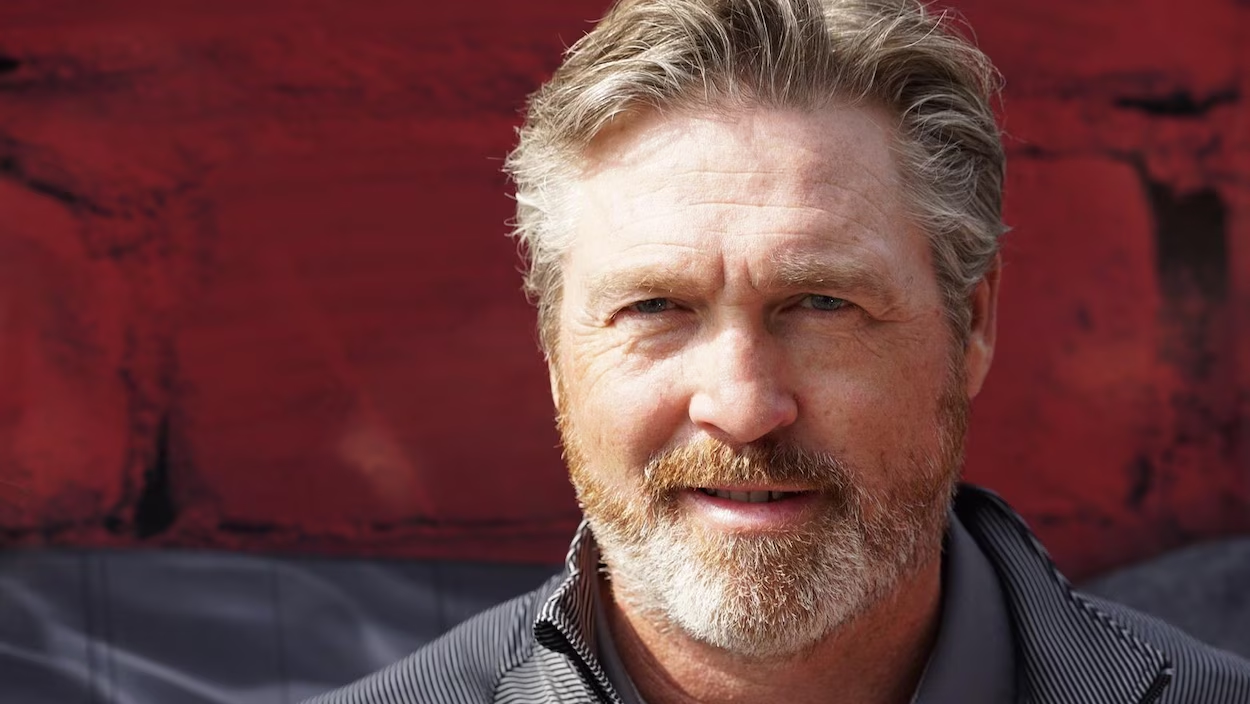 Patrick Roy surprend en annonçant déjà ses trios avec les Islanders